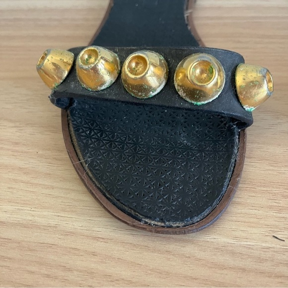 MIU MIU sz 36 6 Black Leather Flat Slides Sandals Metal Stud Detail WELL… - Picture 9 of 12